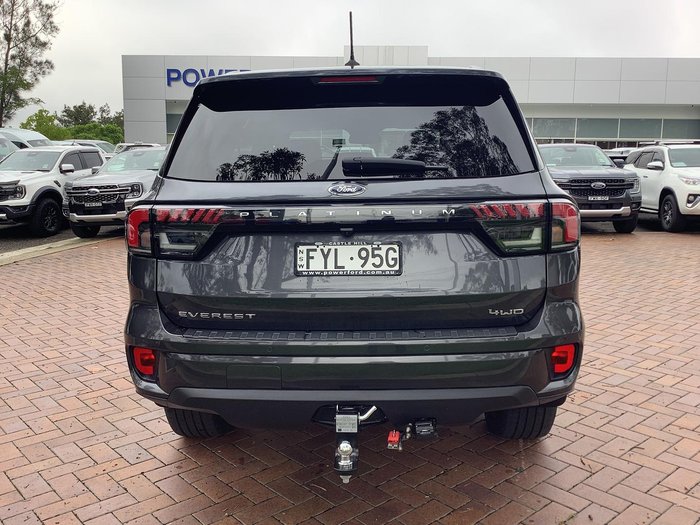 2023 Ford Everest Platinum