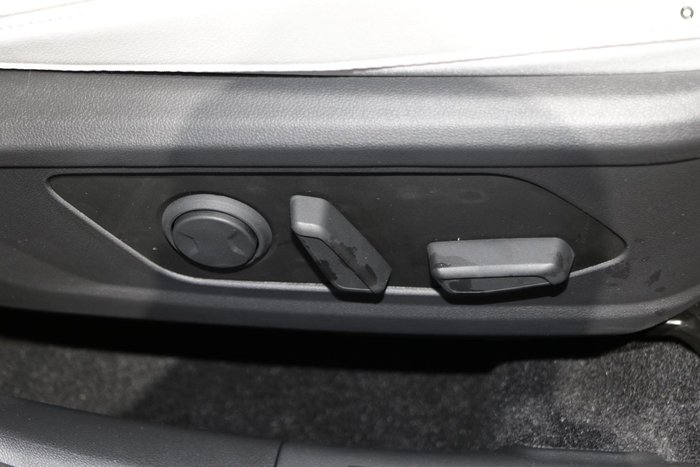 2026 Hyundai Tucson Hybrid Premium