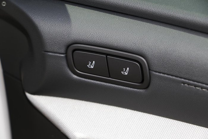 2026 Hyundai Tucson Hybrid Premium