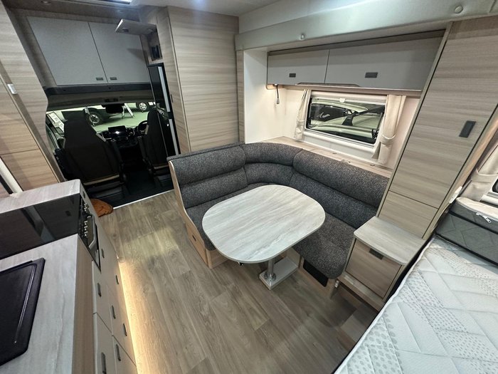 2025 Jayco Destiny Fa.25 3.Ds My25