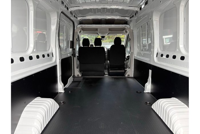 2025 LDV Deliver 9 LWB Mid Roof