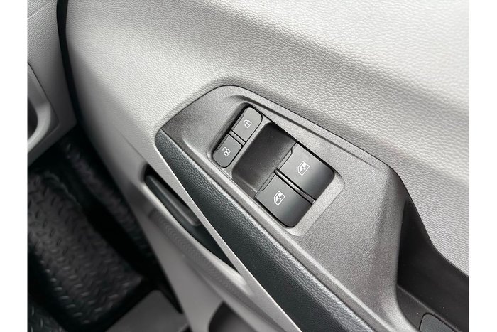 2025 LDV Deliver 9 LWB Mid Roof