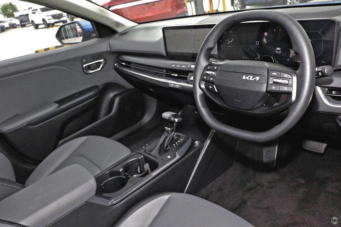 2025 Kia K4 Sport+