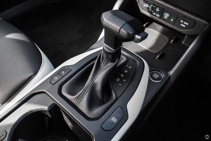2025 Kia K4 Sport