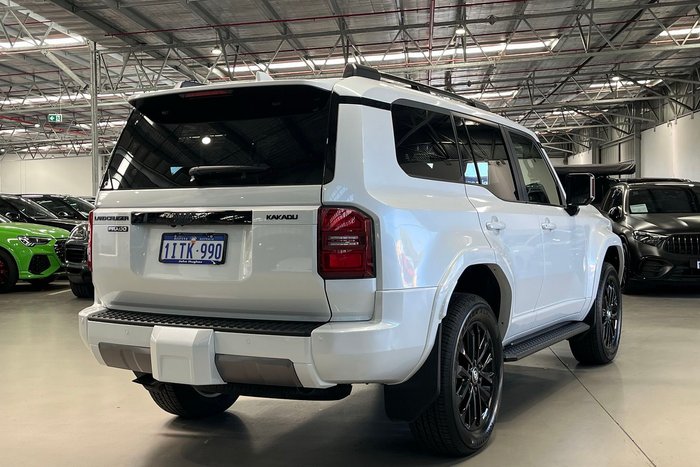 2025 Toyota Landcruiser Prado Kakadu