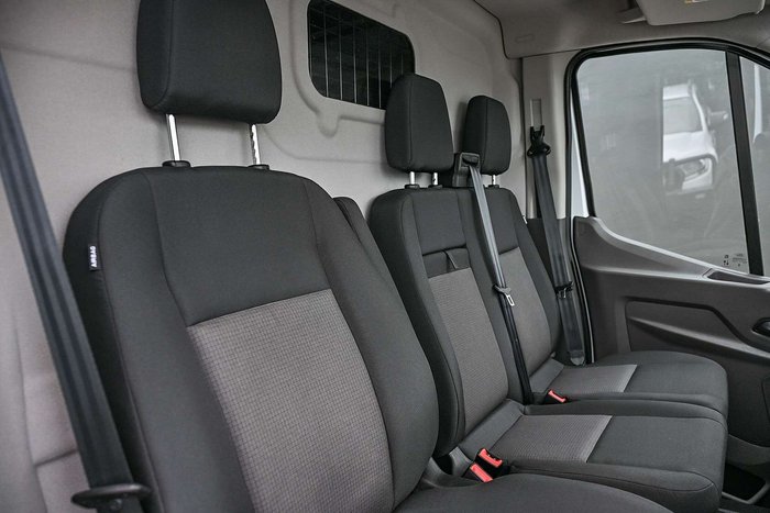 2025 Ford Transit 350L