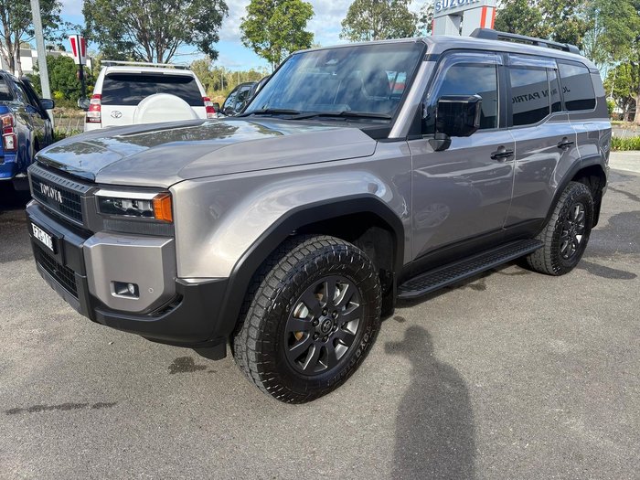 2024 Toyota Landcruiser Prado Altitude