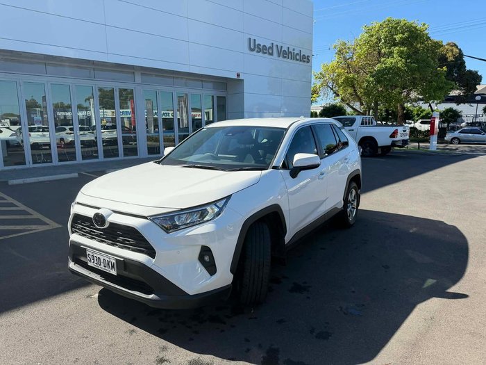 2022 Toyota RAV4 GX