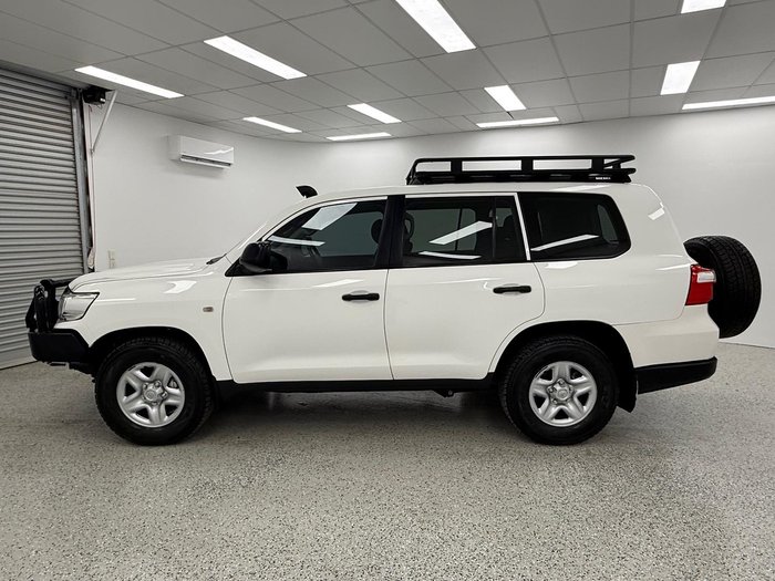 2020 Toyota Landcruiser GX VDJ200R 4X4 Dual Range Glacier White