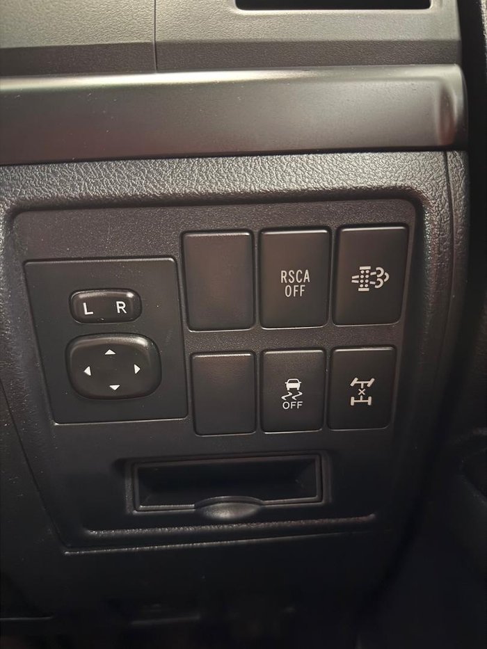 2020 Toyota Landcruiser GX VDJ200R 4X4 Dual Range Glacier White