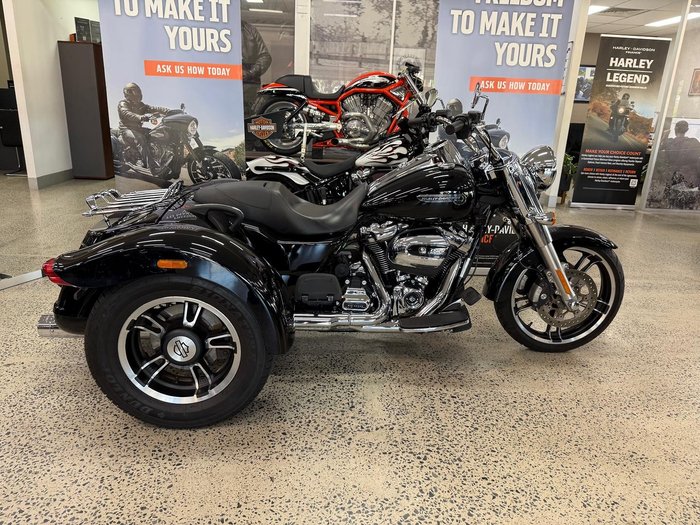 2020 Harley-Davidson Freewheeler 114 (FLRT) Freewheeler Black