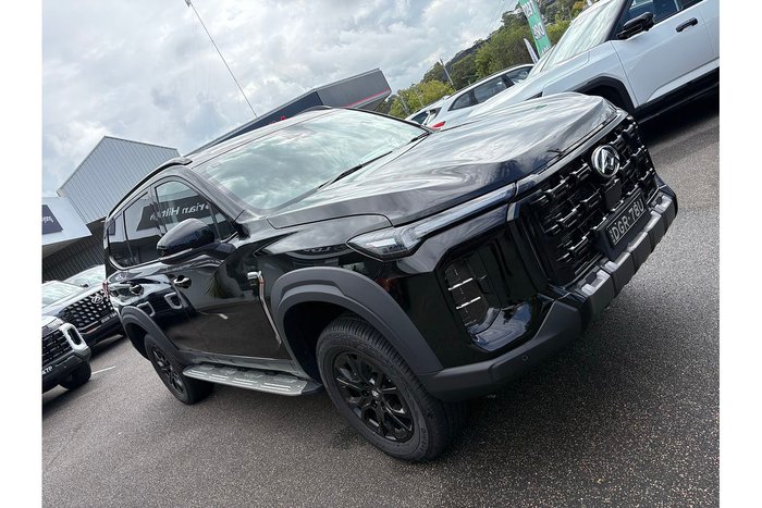 2025 LDV D90 Executive