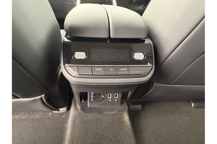 2025 LDV D90 Executive SV9A MY25 Metal Ash