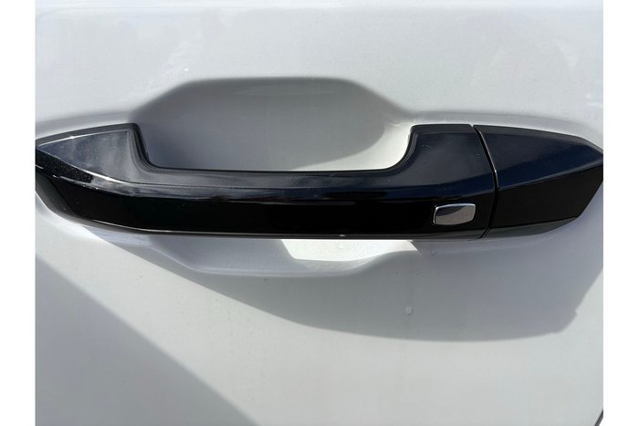 2025 LDV D90 Mode SV9A MY25 NATURAL WHITE (2D)