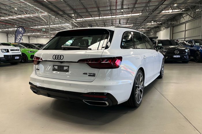 2024 Audi A4 45 TFSI S line