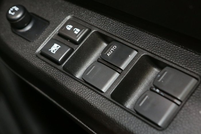 2023 Suzuki Ignis Shadow