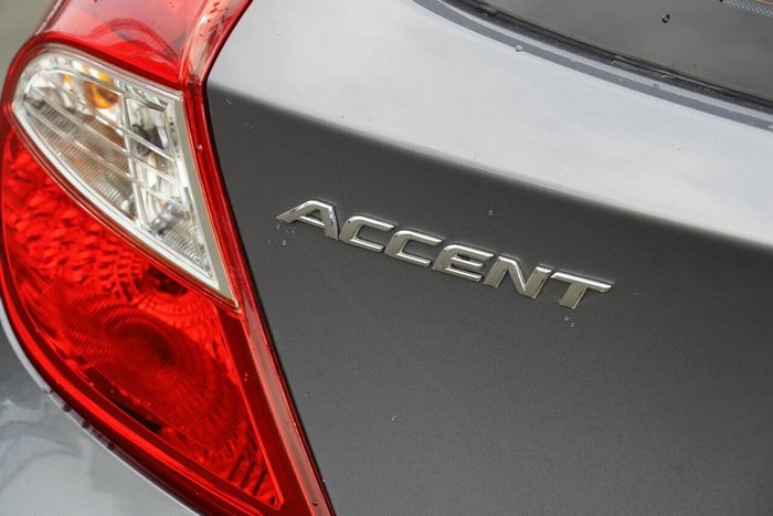 2016 Hyundai Accent SR