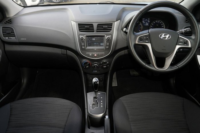 2016 Hyundai Accent SR