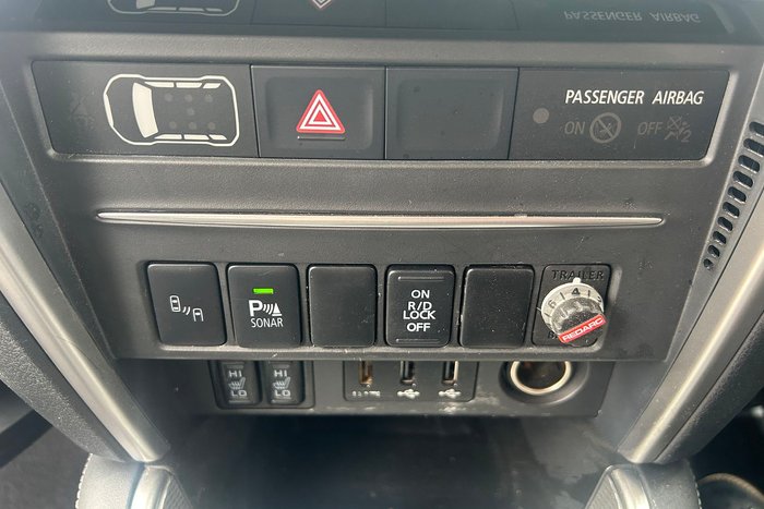 2019 Mitsubishi Triton GLS Premium