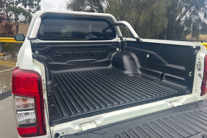 2019 Mitsubishi Triton GLS Premium