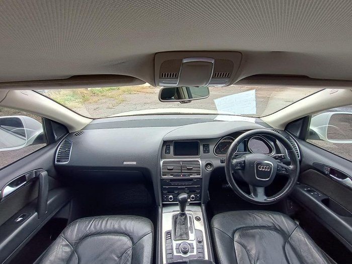 2006 Audi Q7 TDI Four Wheel Drive White