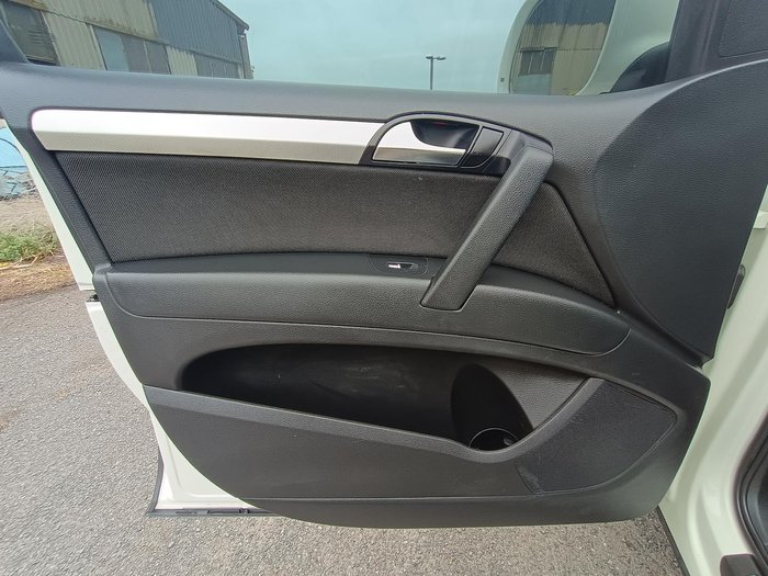 2006 Audi Q7 TDI Four Wheel Drive White