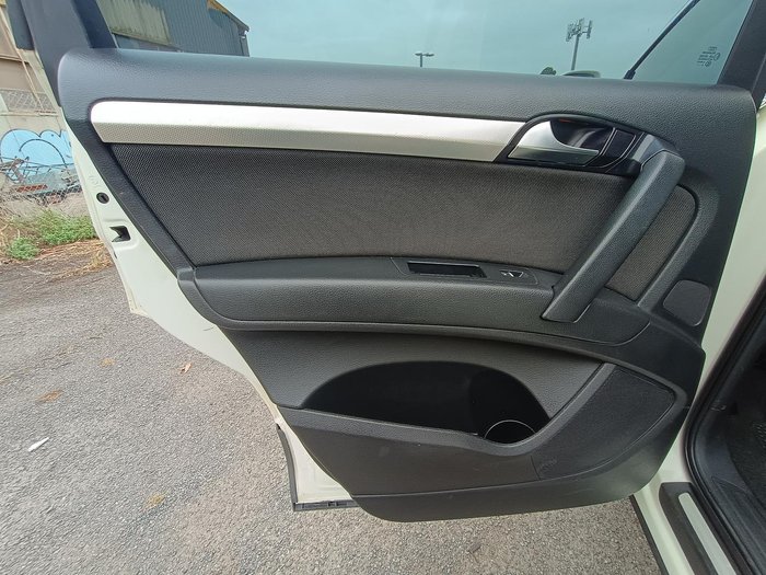 2006 Audi Q7 TDI Four Wheel Drive White