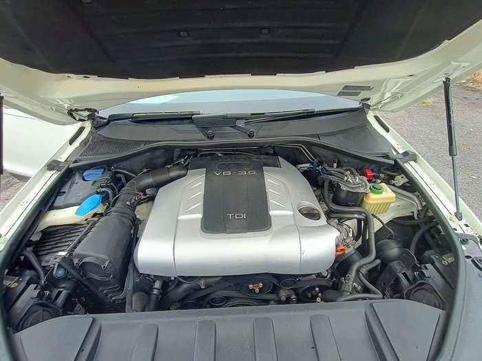 2006 Audi Q7 TDI Four Wheel Drive White