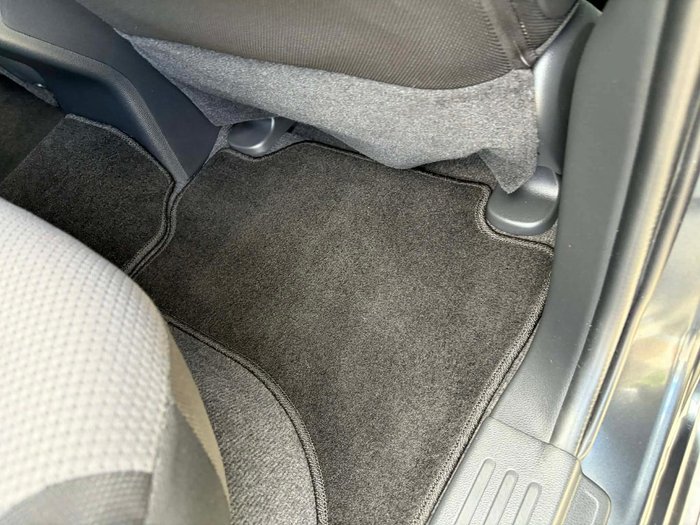 2020 Mitsubishi Triton GLX-R