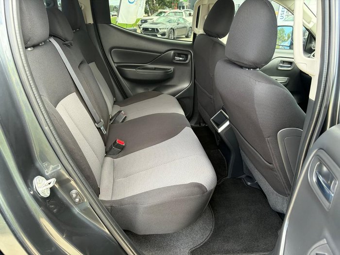 2020 Mitsubishi Triton GLX-R