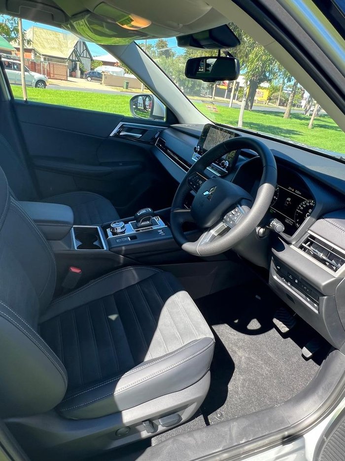 2025 Mitsubishi Outlander PHEV Aspire ZM MY24 AWD Sterling Silver