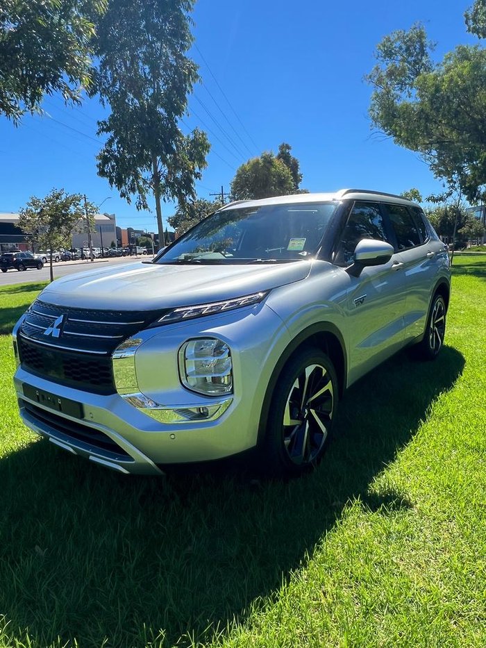 2025 Mitsubishi Outlander PHEV Aspire ZM MY24 AWD Sterling Silver