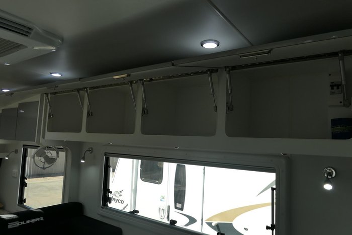 2021 GREAT AUSSIE 2OURER SINGLE BEDS