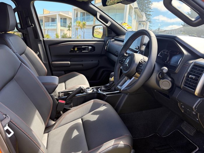 2025 Mitsubishi Triton GSR