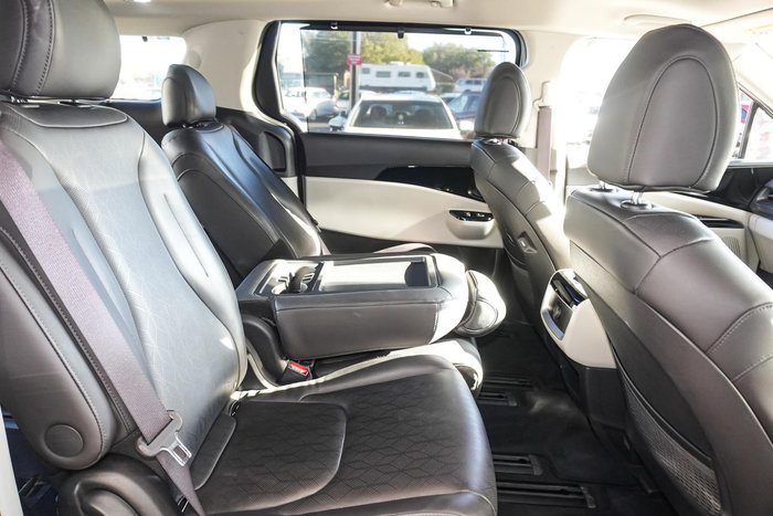 2023 Kia Carnival Special Edition