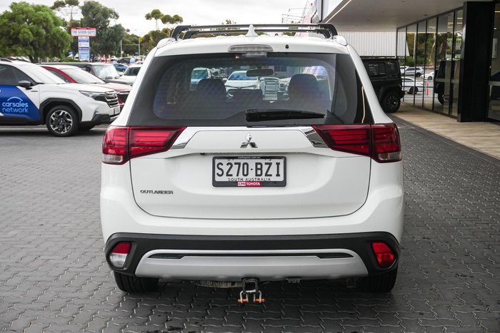 2019 Mitsubishi Outlander ES