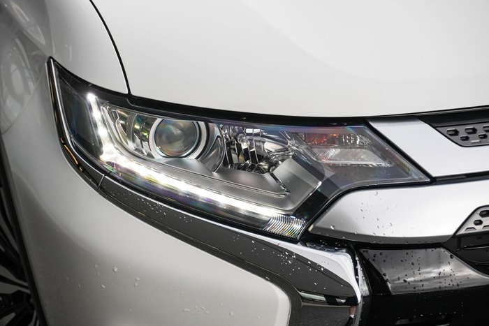 2019 Mitsubishi Outlander ES