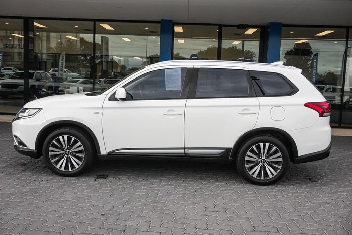 2019 Mitsubishi Outlander ES
