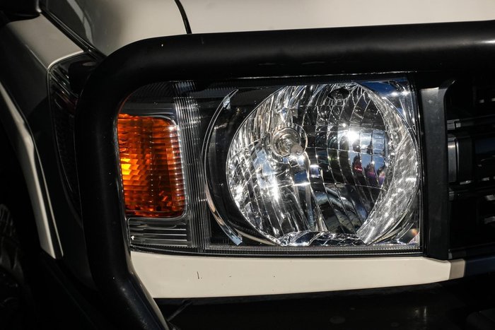 2023 Toyota Landcruiser Workmate