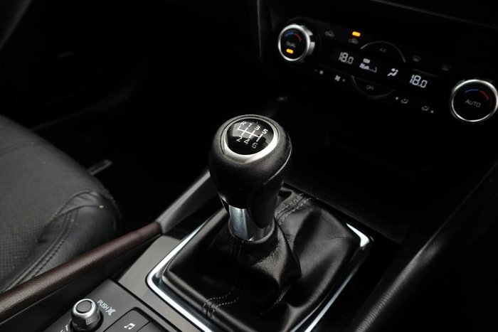 2017 Mazda 3 SP25 GT BN Series Snowflake White Pearl