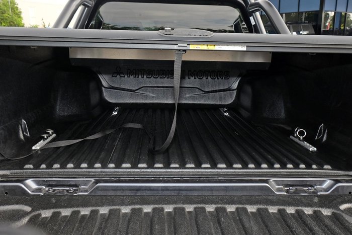 2022 Mitsubishi Triton GSR