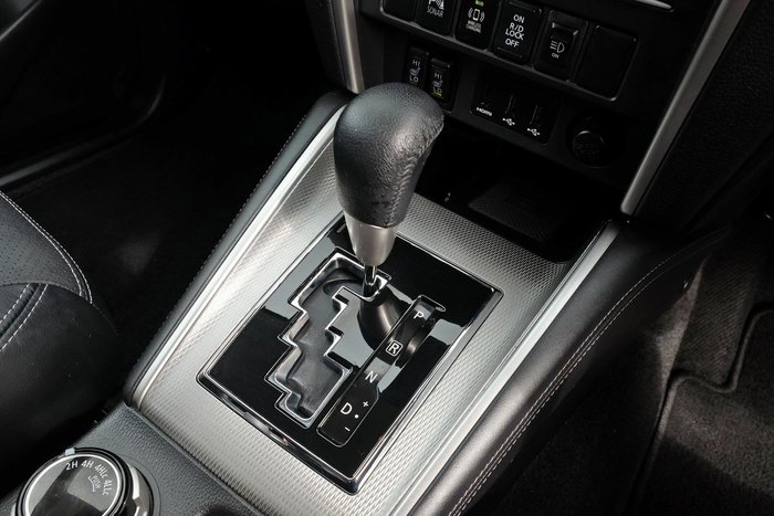 2022 Mitsubishi Triton GSR