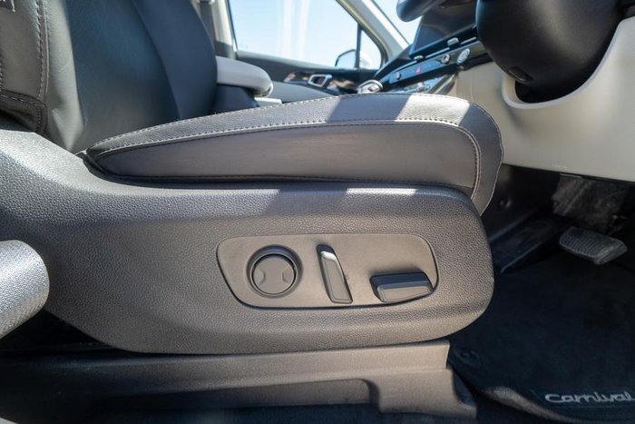 2022 Kia Carnival SLi