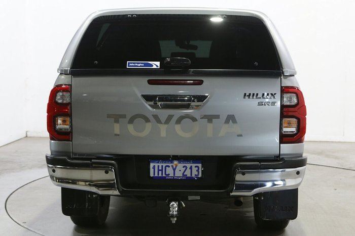 2020 Toyota Hilux SR5