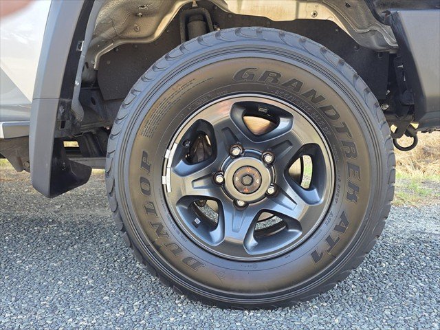 2024 Toyota Landcruiser GXL