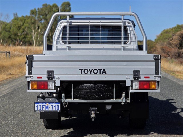 2024 Toyota Landcruiser GXL