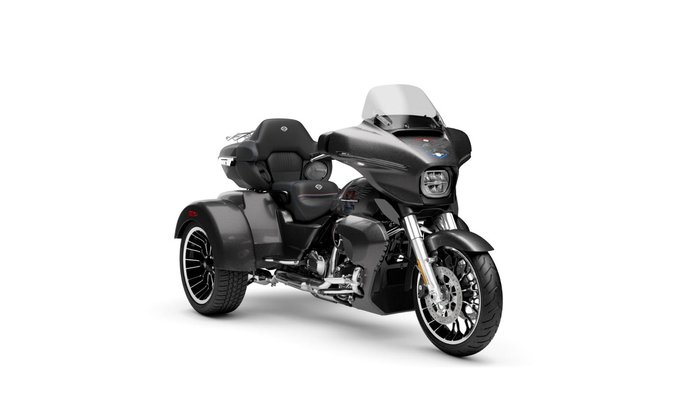 2026 Harley-Davidson Street Glide 3 (FLHLT) Trike