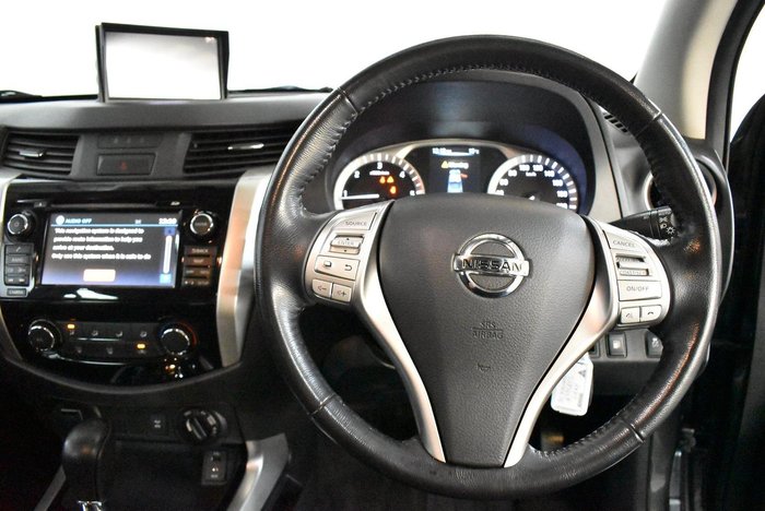 2018 Nissan Navara ST