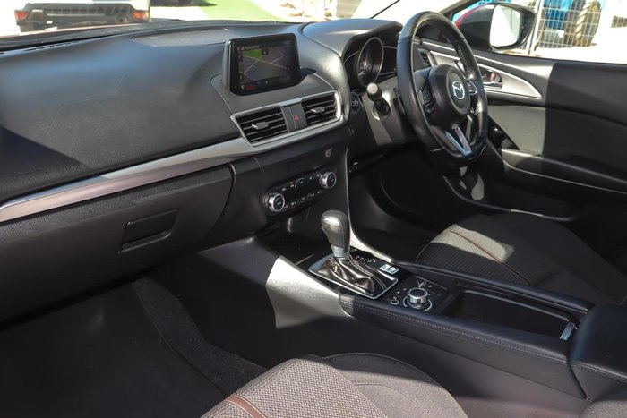 2018 Mazda 3 Maxx Sport