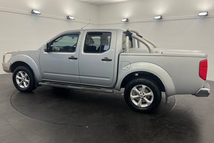 2014 Nissan Navara ST